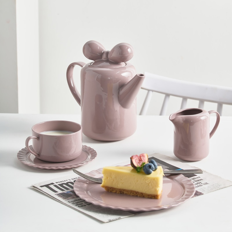 Bow Knot Design Porcelain Tea Pot - Image 7