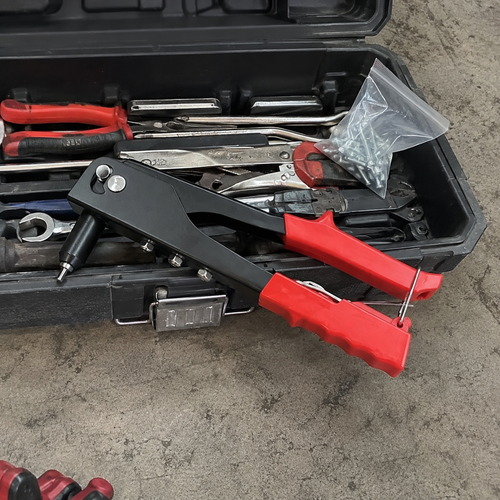 Steady Hand Heavy-Duty Rivet Gun Tool