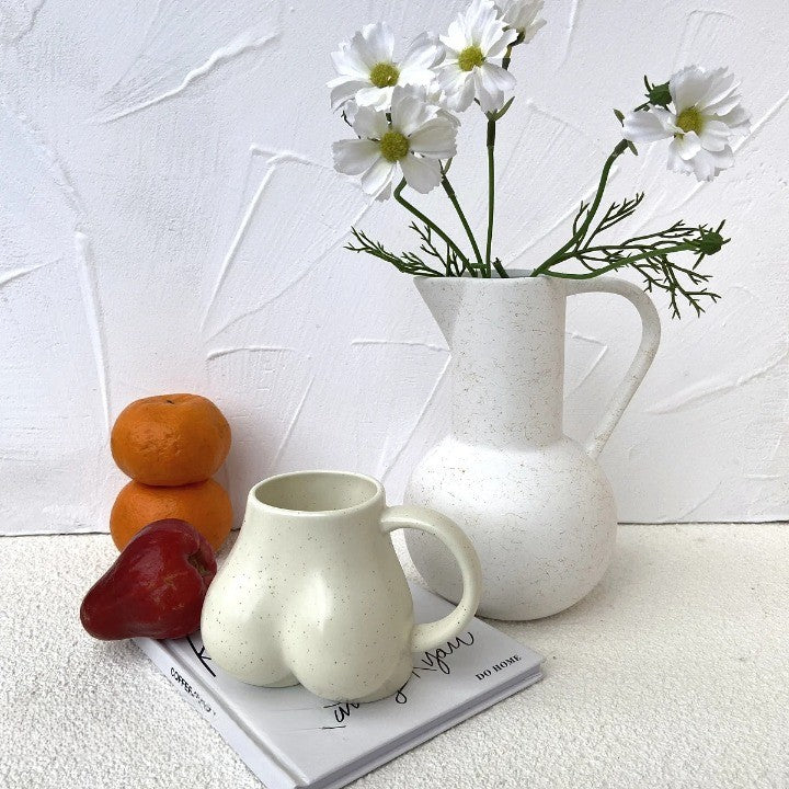 Cute Butt Ceramic Mug - Image 1