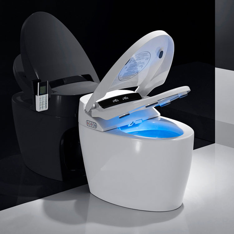 Elegant Smart Futuristic Self-Cleaning Toilet - Image 3