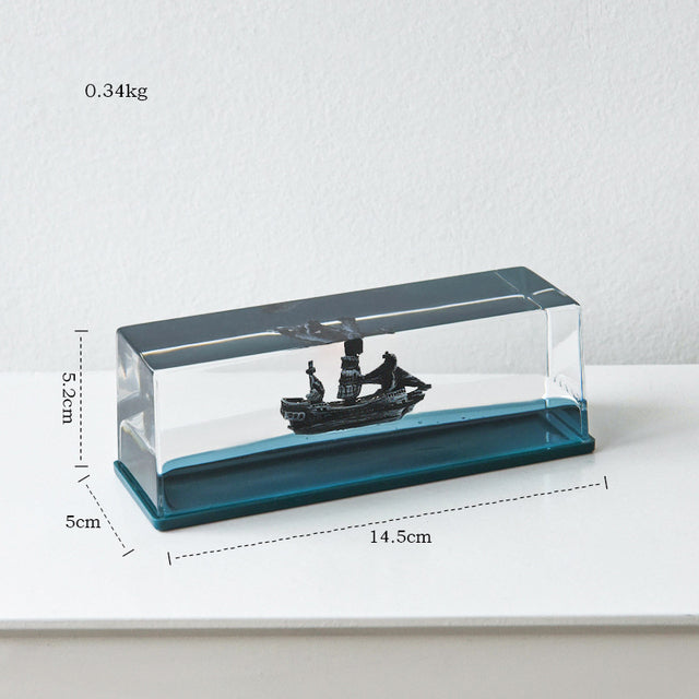 Creative Unsinkable Boat Decor - Image 9