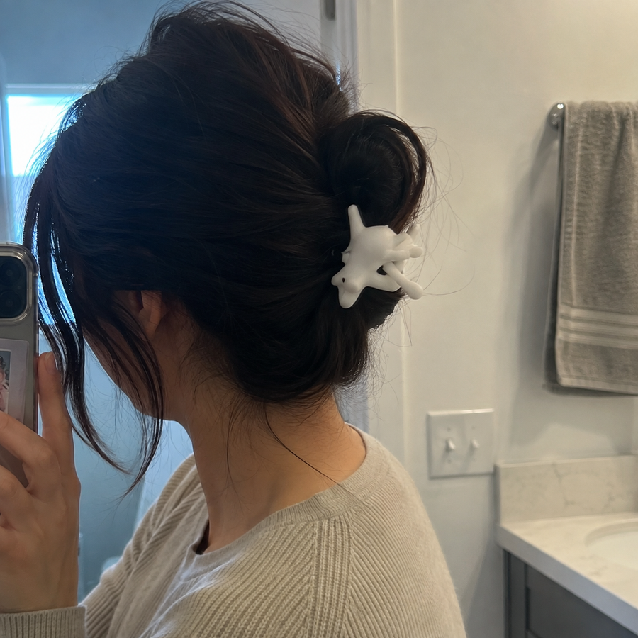 Ghost Arrow Glow-in-the-Dark Hair Clip
