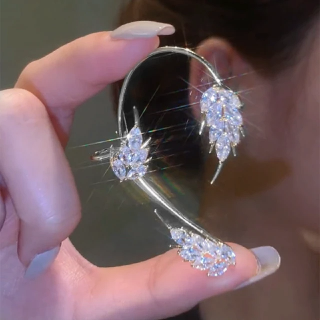 Elegant Sparkling Zircon Fairy Wings Earrings - Image 6