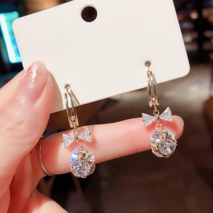 Classy Modern City Rose Zircon Earring - Image 2