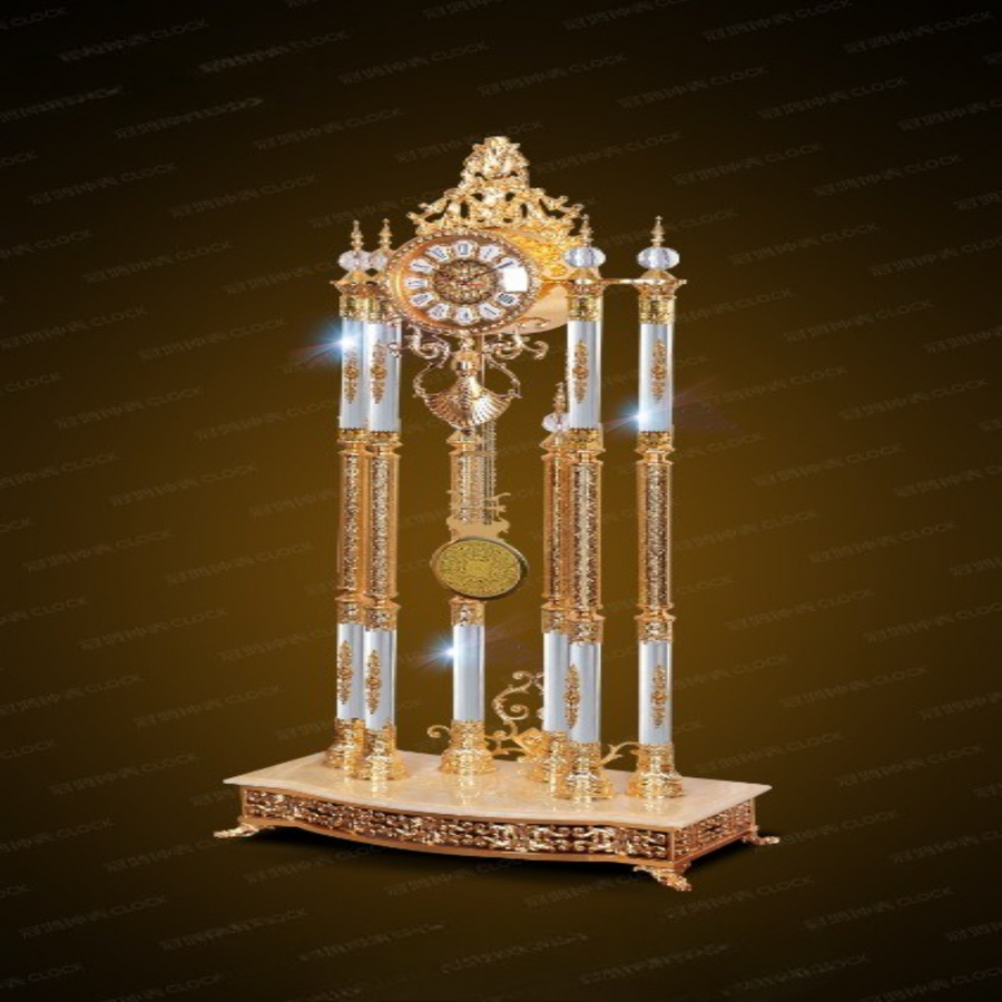 Golden Era Vintage Style Floor Clock - Image 5