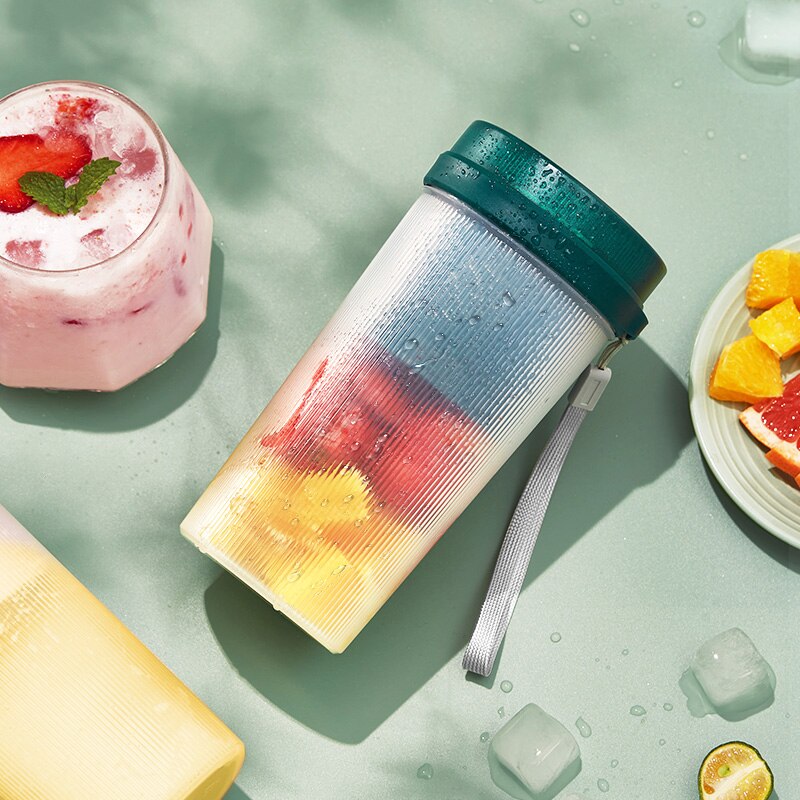 Portable Shake it Up Portable Electric Blender - Image 1