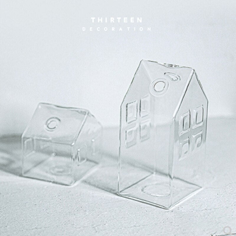 Simple Mini House Glass Flower Vase - Image 5
