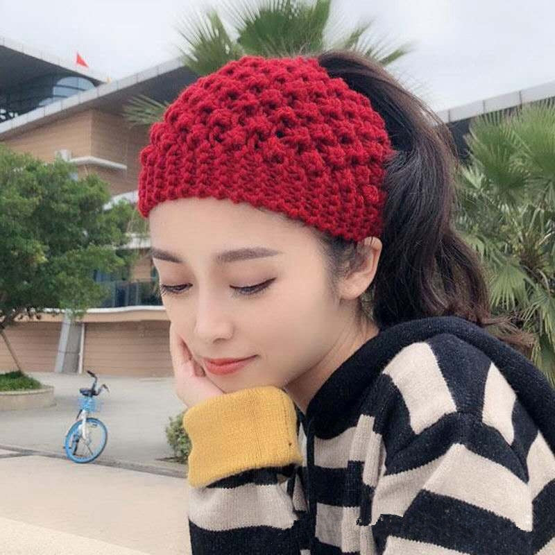Cozy Crown Elastic Knitted Headband - Image 3