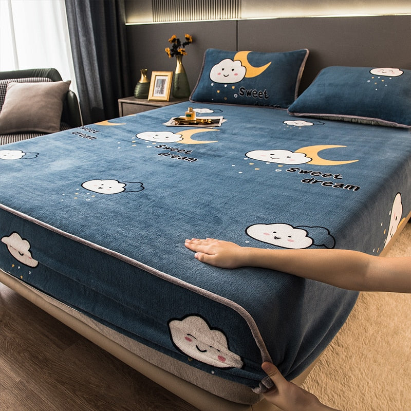 Non-Slip Elastic Thick Soft Mattress Cover - Image 8