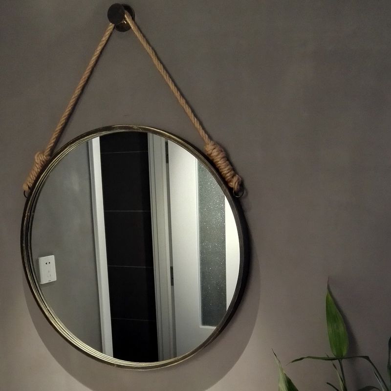 Iron Art Make-up Mirror - Image 3