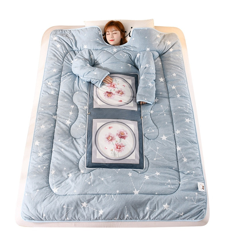 Lazy Wearable Cute Printed Comforter - Image 5