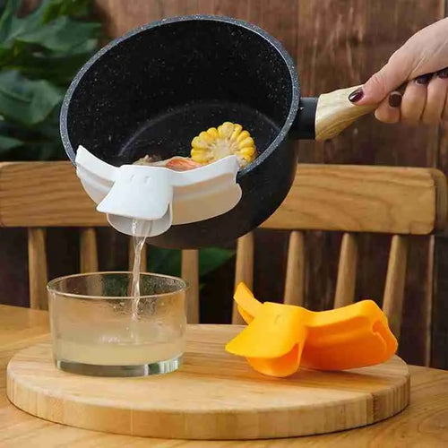 Easy Clean Silicone Soup Pouring Nozzle - Image 0