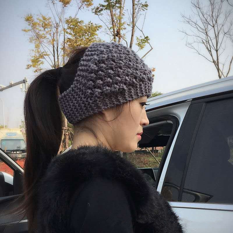 Cozy Crown Elastic Knitted Headband - Image 5