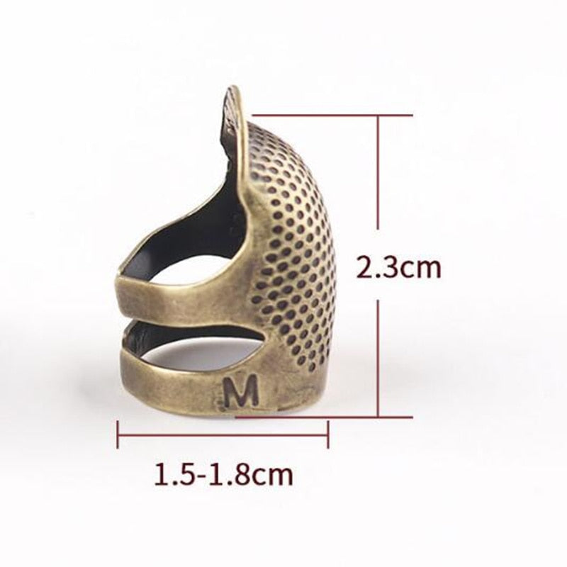 Retro Finger Armor Sewing Protector - Image 4