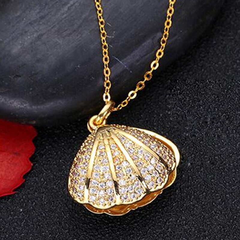 Sea Charm Shell Pendant Necklace - Image 4