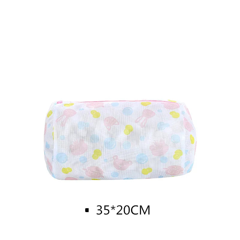 Zippered Mesh Laundry Foldable Wash Bags - Image 7