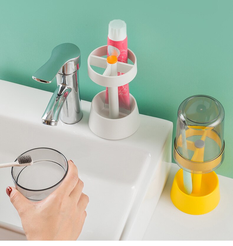Creative Anti-Dust Protective Toothbrush Holder - Image 5