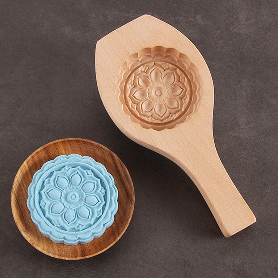 Wooden Cute Pastry Bake Master Baking Mold - Image 3