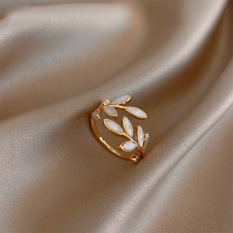 Olive Branch Creative Adjustable Ring - Image 0