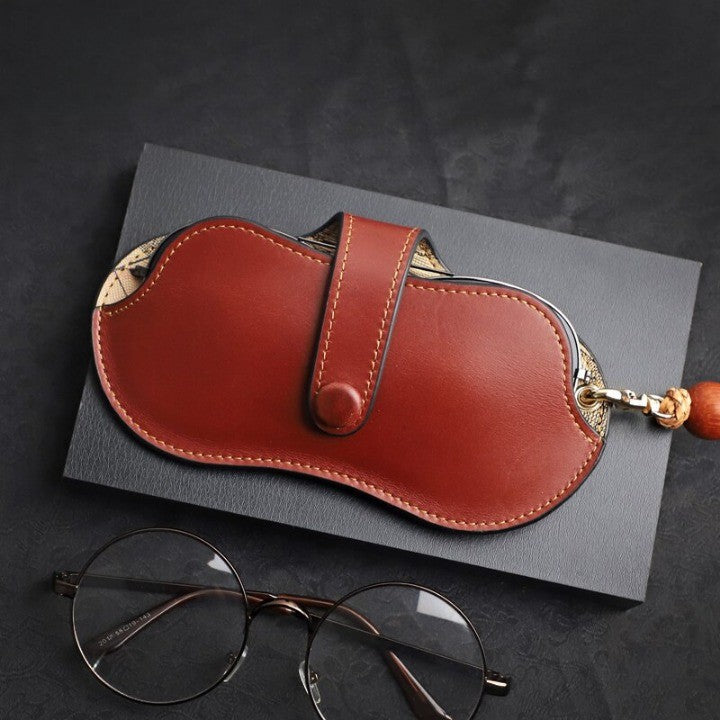 Handmade Leather Elegant Eyeglasses Case - Image 1