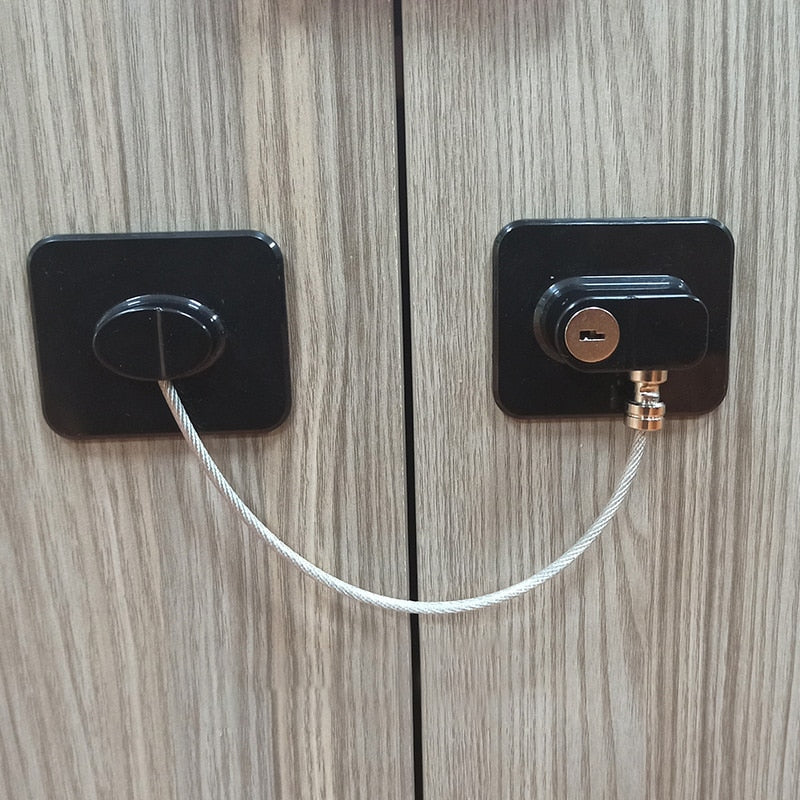 Safe Baby Secure Door Cabinet Lock - Image 0