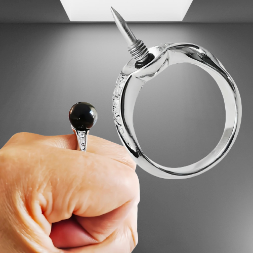 Mysterious Black Pearl Hidden Knife Ring - Image 0