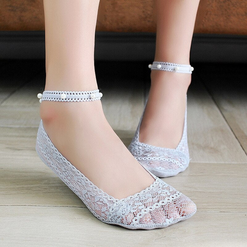 Pearl Lace Anti-slip Comfy Invisible Socks - Image 1