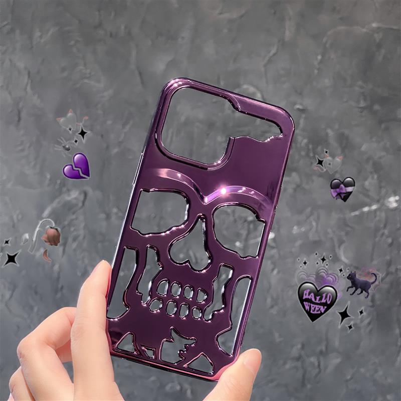 Gothic Midnight Skull Phone Case - Image 1