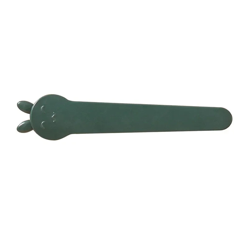 Hygienic Hands-Free Household Glove Organizer - Image 6