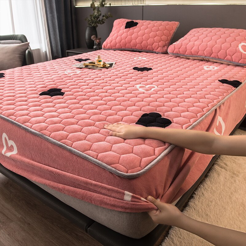 Elegant Velvet Thick Mattress Cover - Image 12
