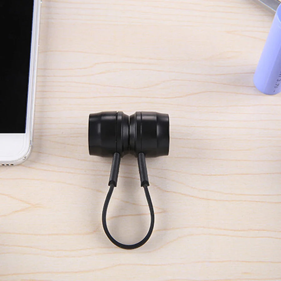 Battery Powered Mini Emergency Phone Charger - Image 1