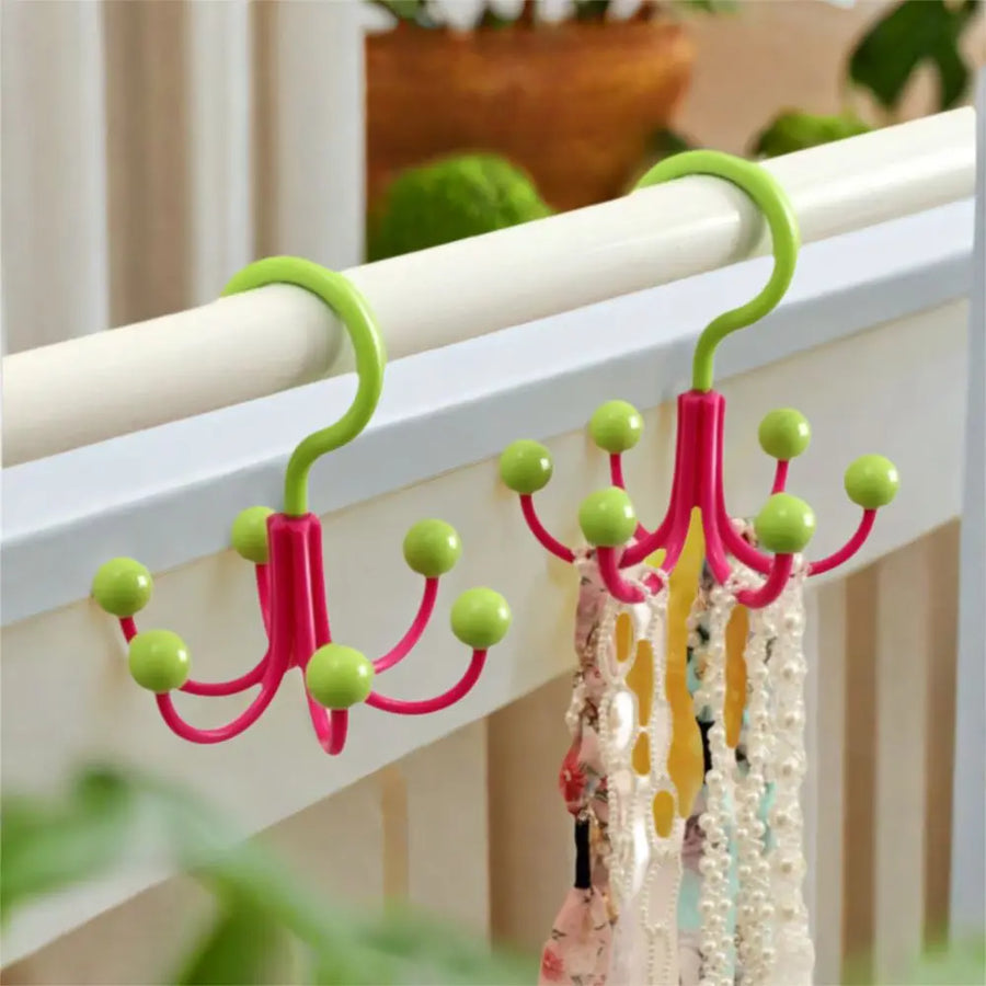 Six Claws Rotating Space Saver Hooks - Image 1