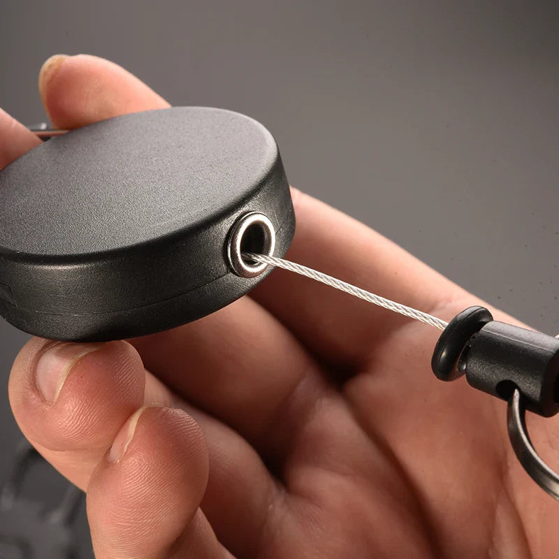 Multipurpose Retractable Keychain Holder - Image 7
