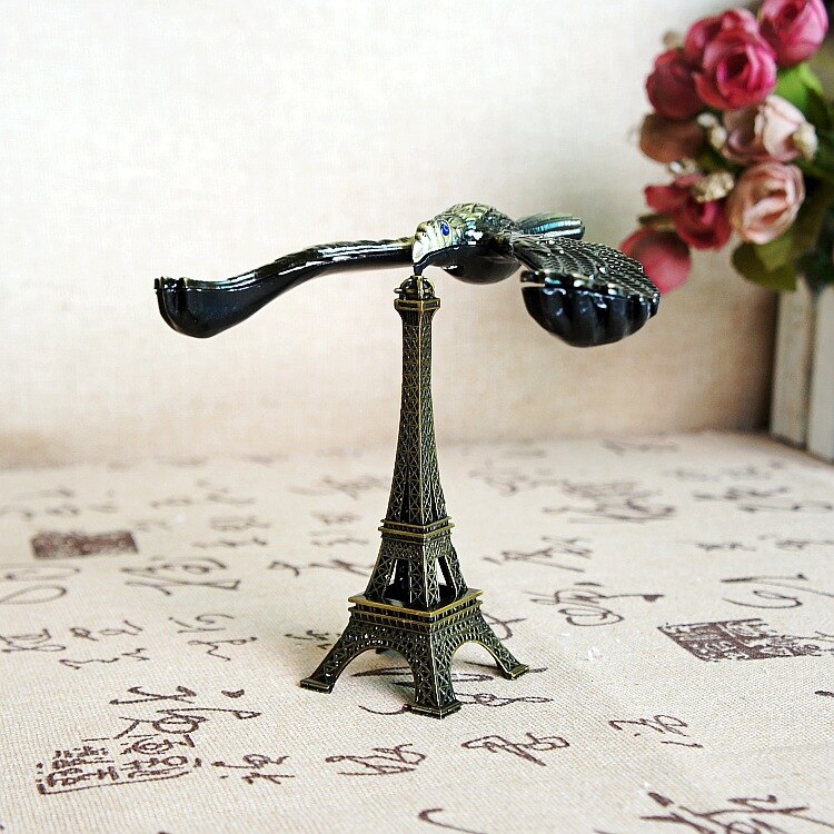 Retro Eagle Tower Balance Figurines - Image 4