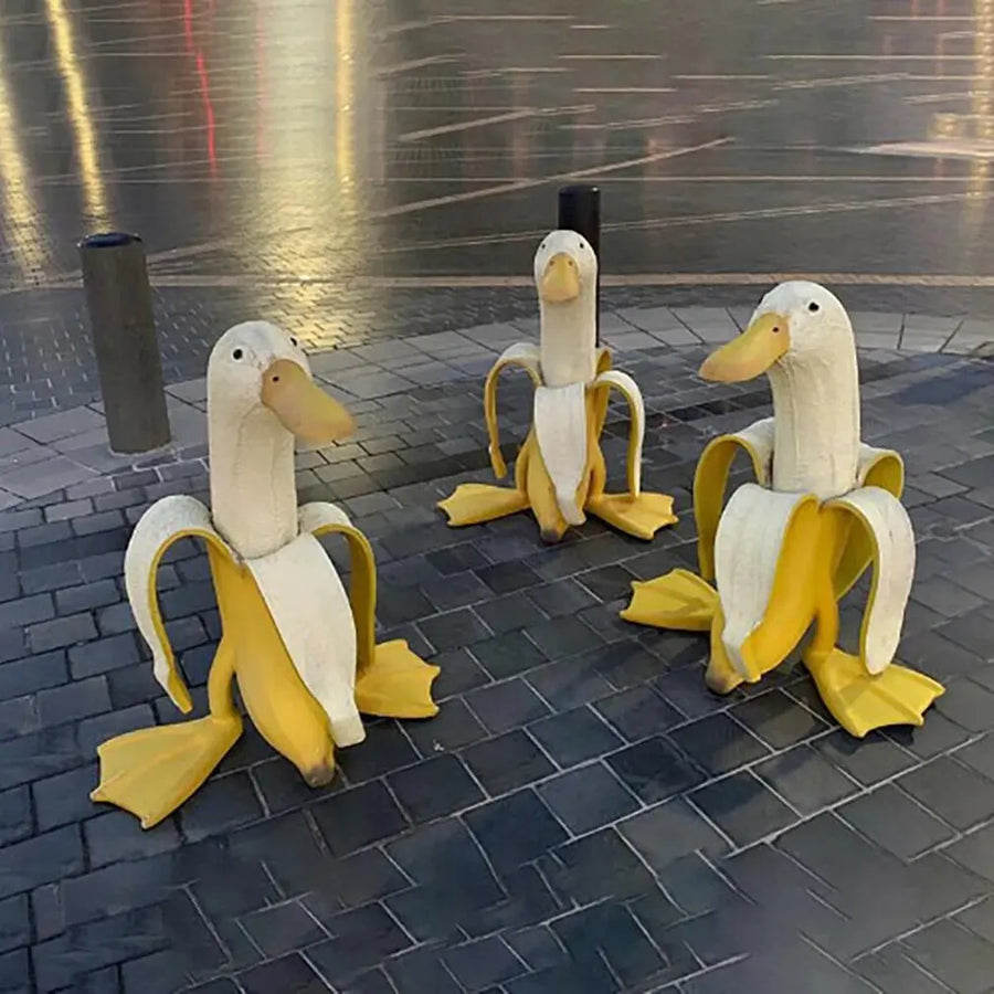 Peeled Banana Duck Face Garden Decor - Image 3