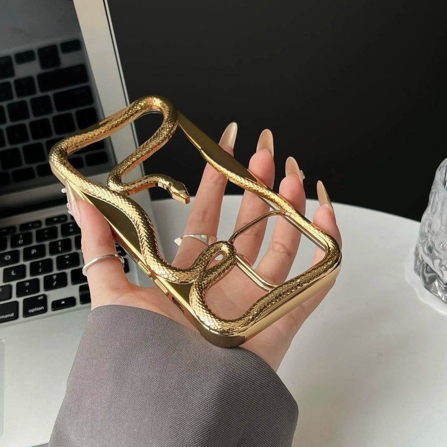 Snake Wrap Retro Phone Case - Image 3