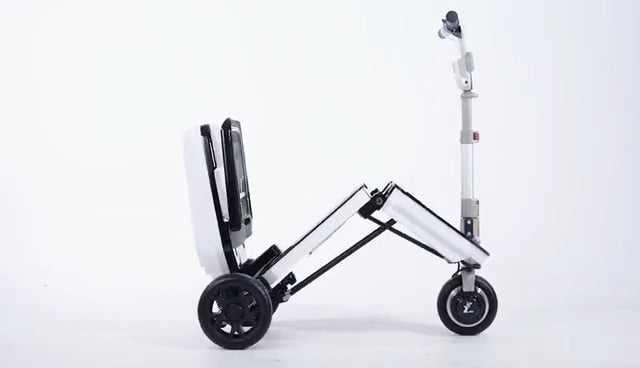 Aerospace Foldable Tricycle Scooter - Image 6
