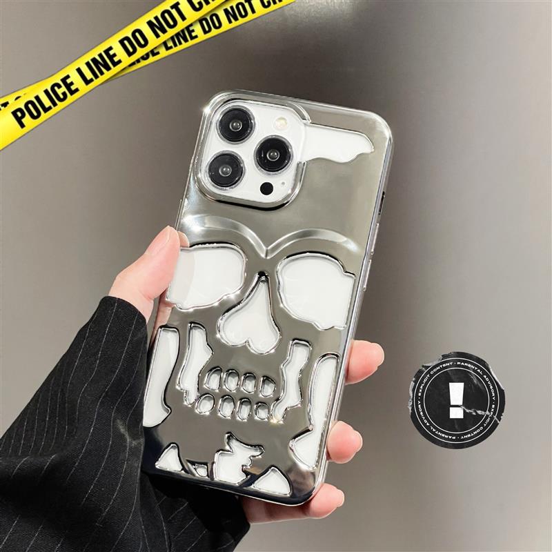 Gothic Midnight Skull Phone Case - Image 2