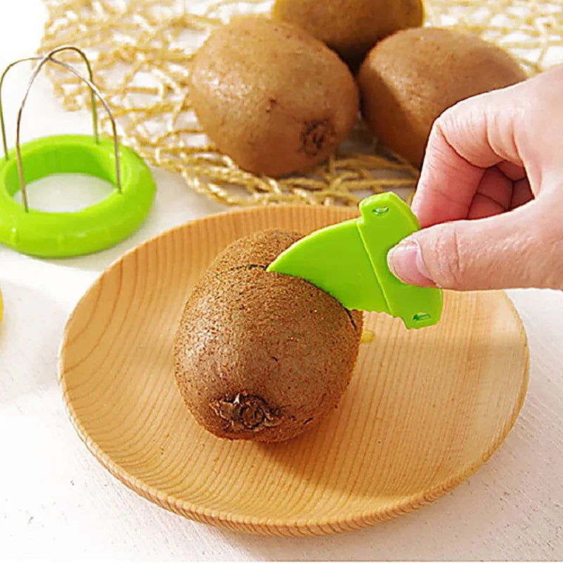 Fruit Lover Kiwi Cutter - Image 1