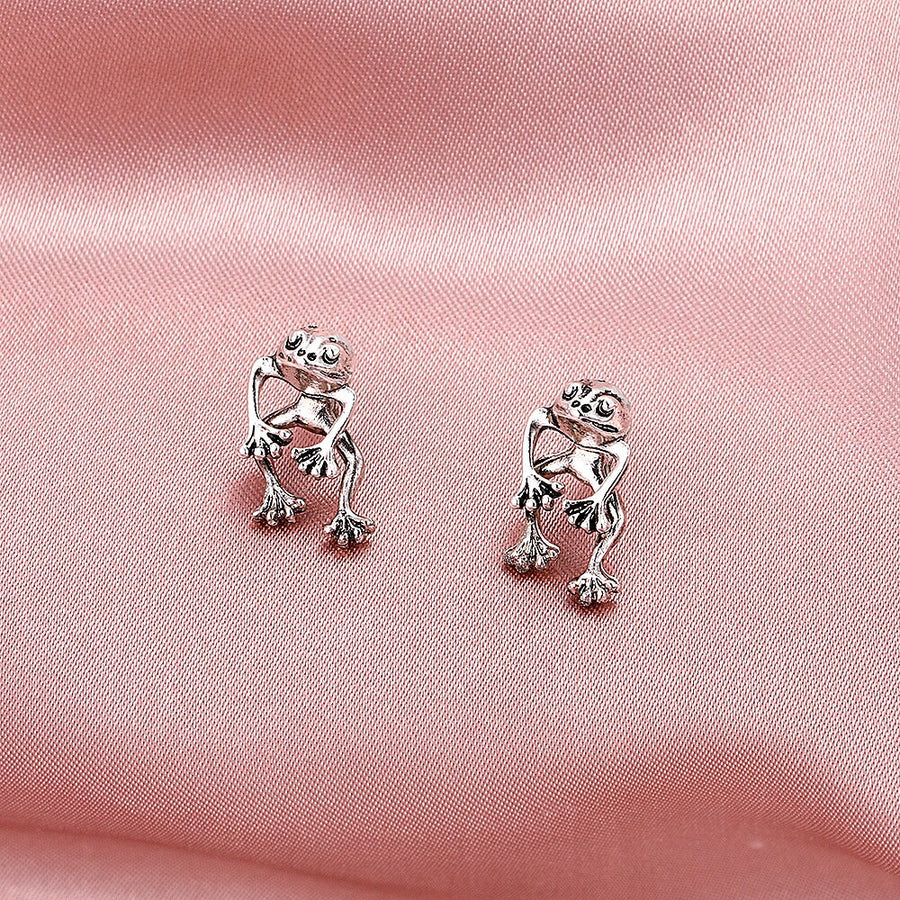 Gothic Frog Party Earrings - Image 5