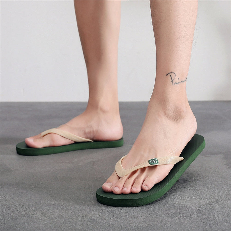 Summer Walk Non-slip Unisex Slippers - Image 0