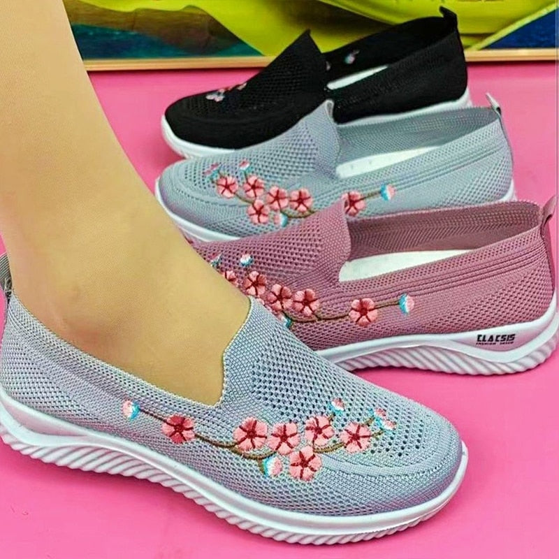 Daily Walk Lightweight Breathable Floral Sneakers - Image 2