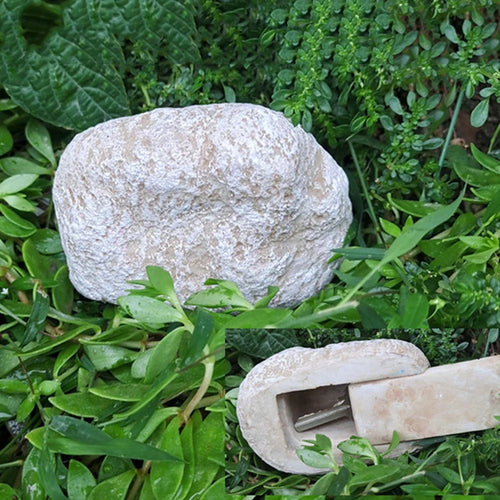 Hidden Stone Design Garden Security Box - Image 0