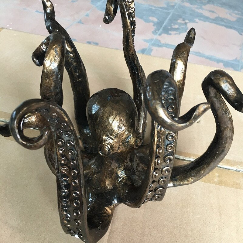 Octopus Resin Decorative Mug Holder - Image 1