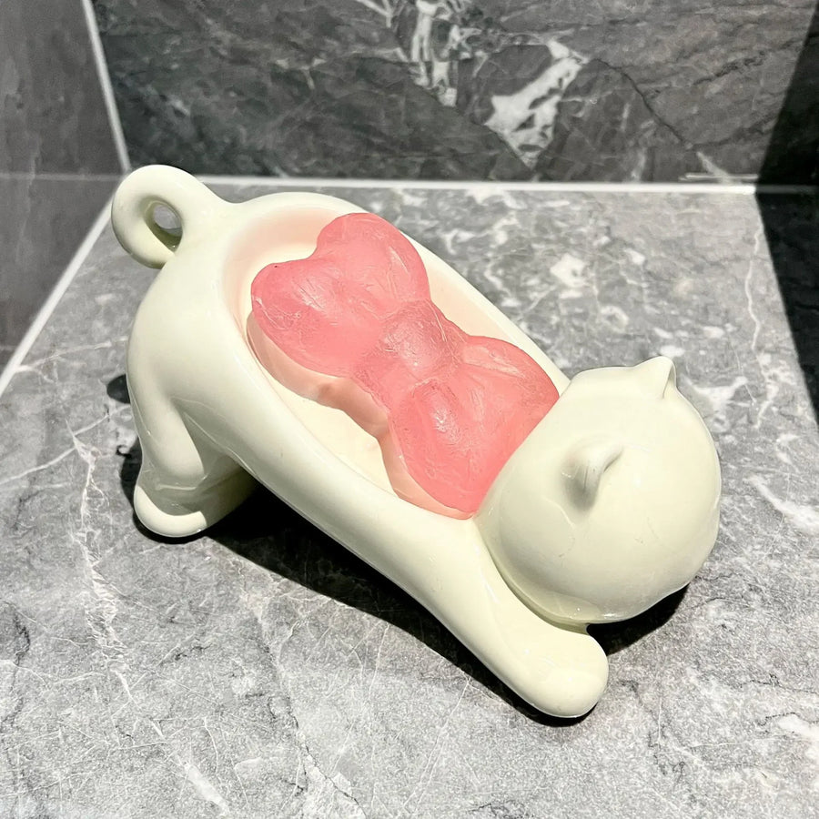 Stretching Cat Soap Tray - Image 1