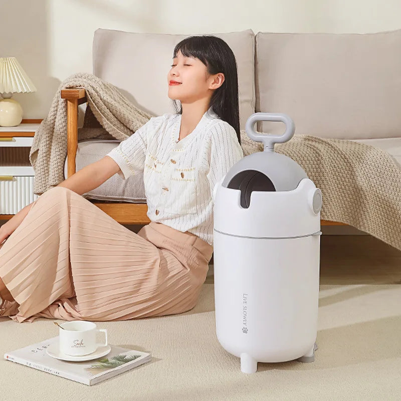 Clean Air Large Odor Neutralizing Trash Can - Image 3