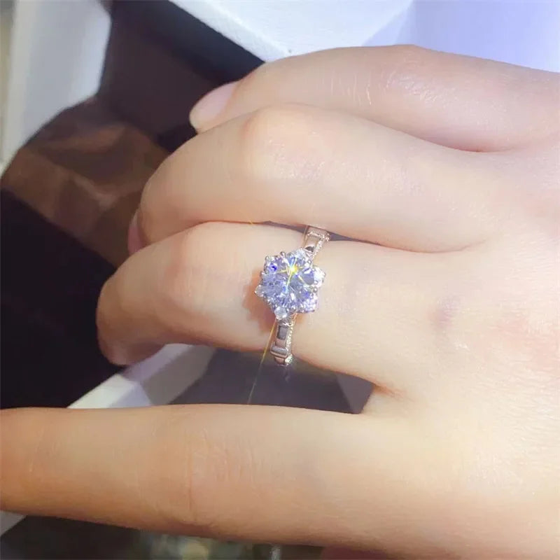 Eternal Rose Moissanite Women Ring - Image 4