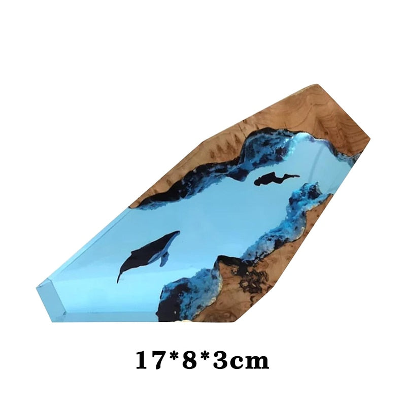 Deep Sea Adventure Resin Diver Lamp Decor - Image 2