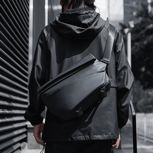 Minimalist Premium Shoulder Cross Body Bag - Image 0