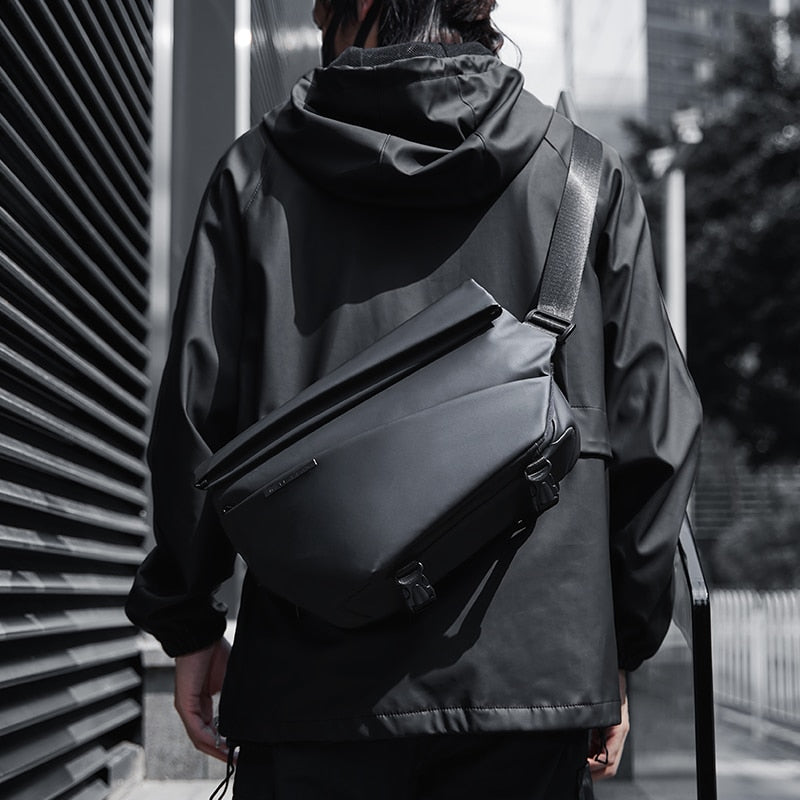 Minimalist Premium Shoulder Cross Body Bag - Image 0